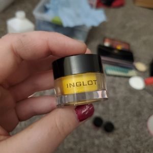 Inglot eyeshadow pigment